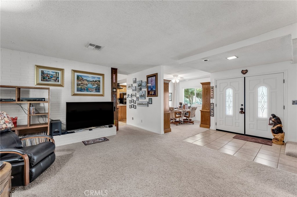 1317 Pacific Street Property Photo 2