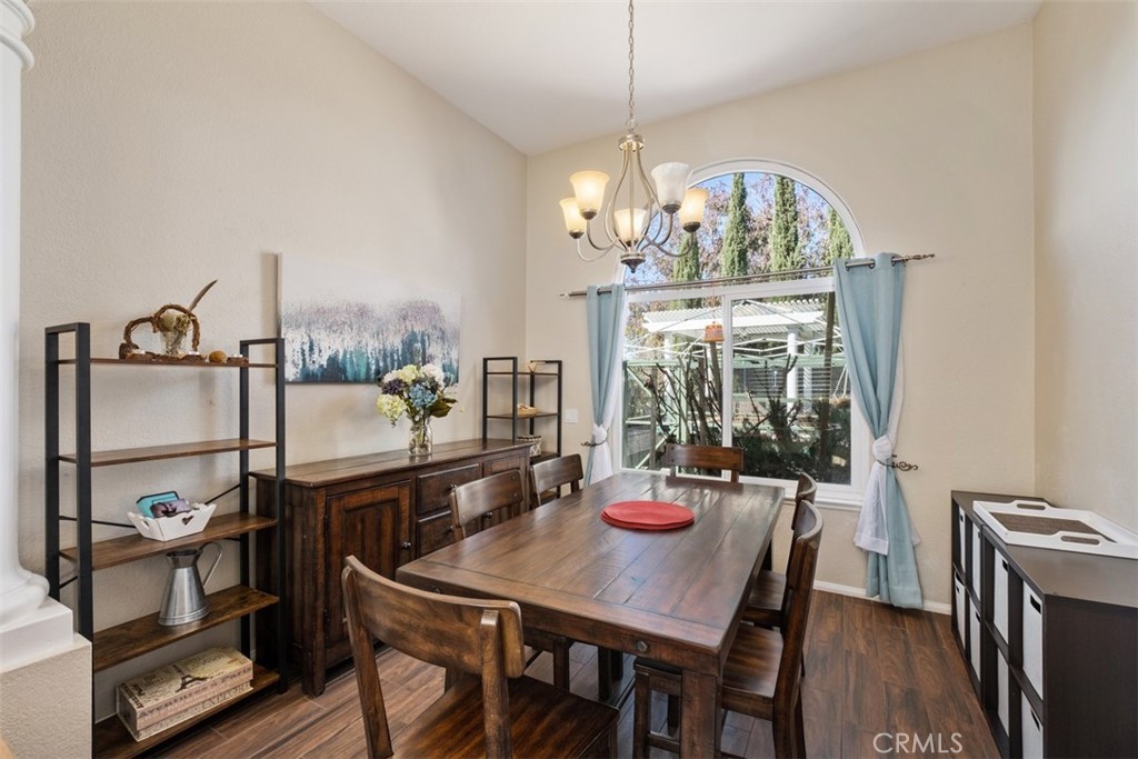 20891 Porter Ranch Road Property Photo 9