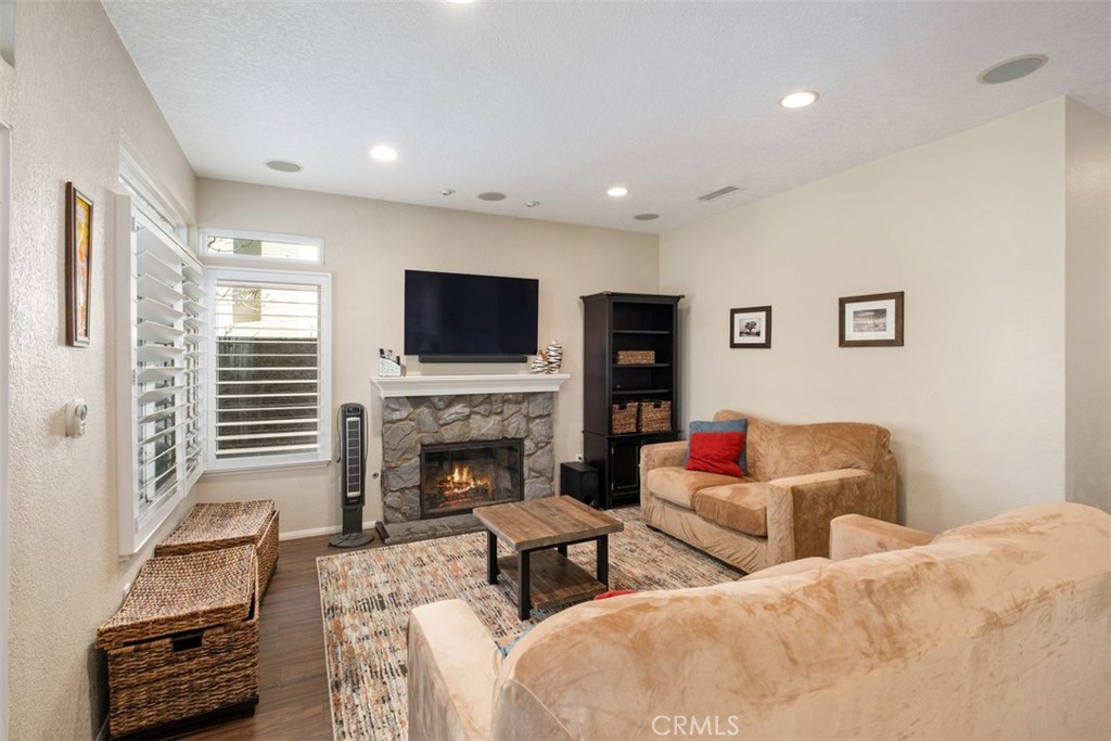 20891 Porter Ranch Road Property Photo 16