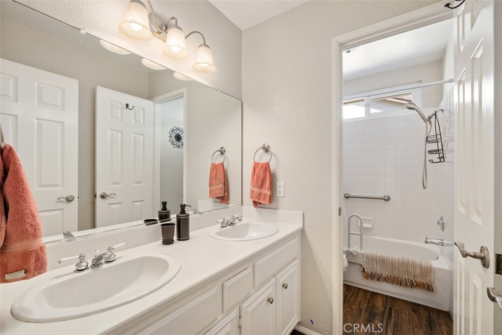 20891 Porter Ranch Road Property Photo 27