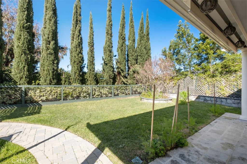 20891 Porter Ranch Road Property Photo 33