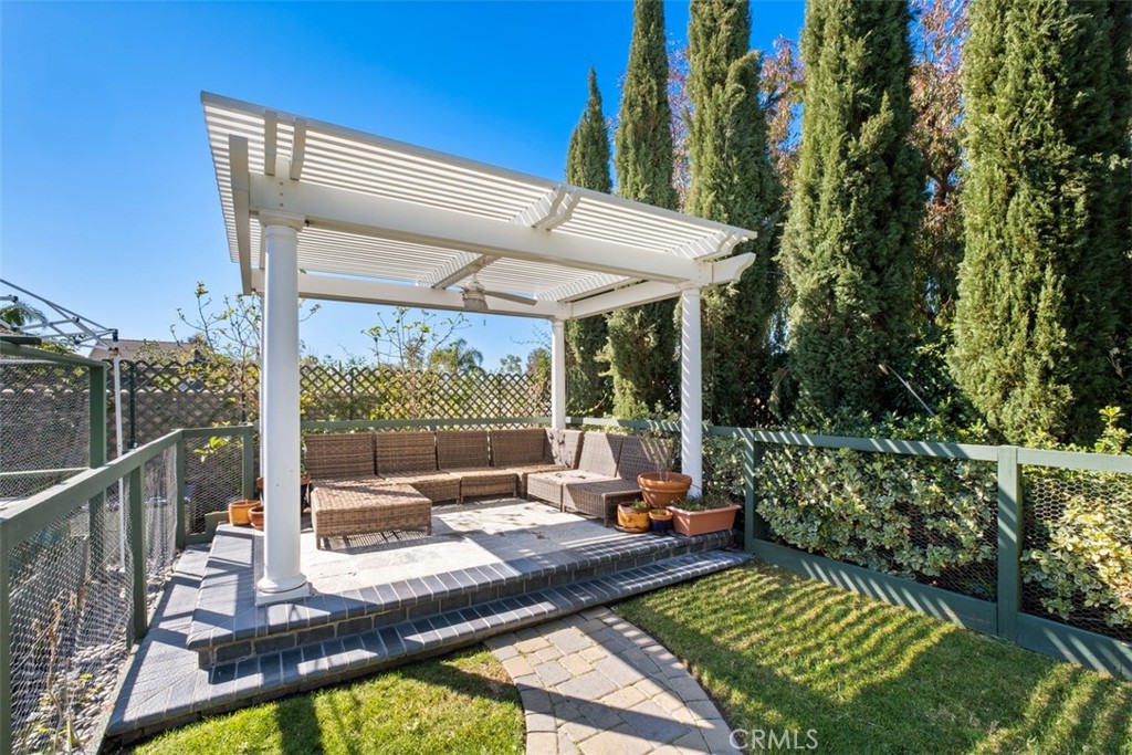 20891 Porter Ranch Road Property Photo 34