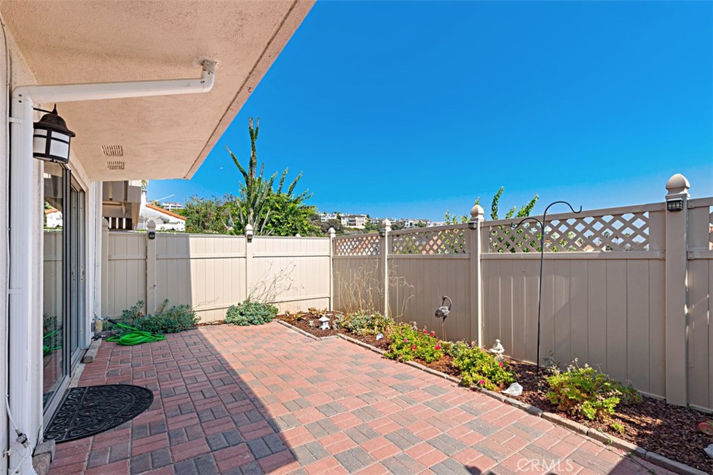 712 Calle Divino Property Photo 31