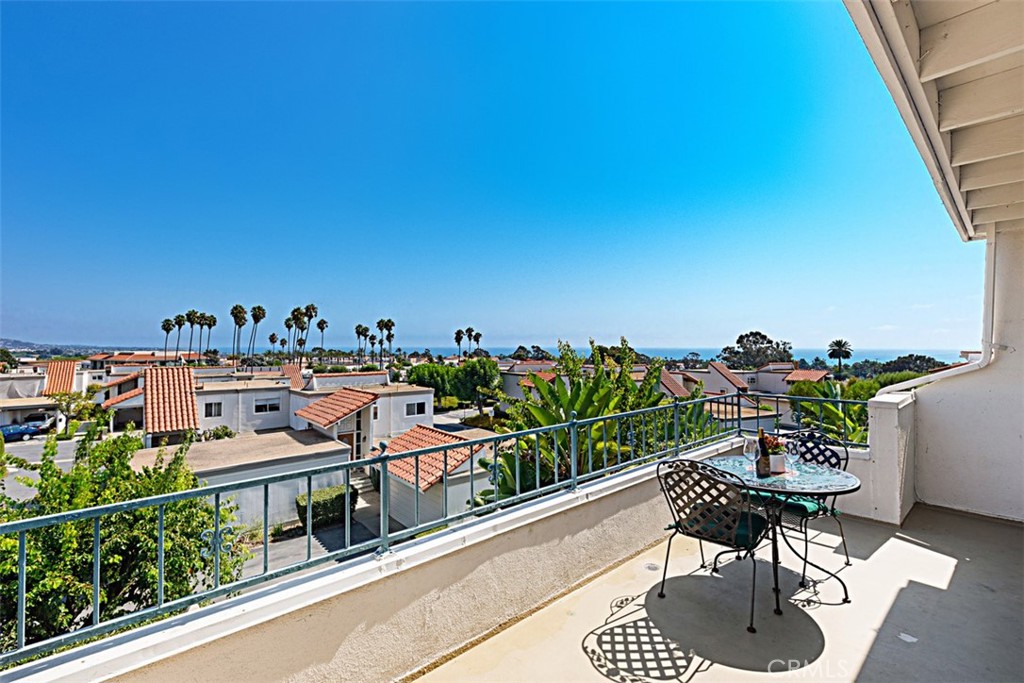 712 Calle Divino Property Photo 34