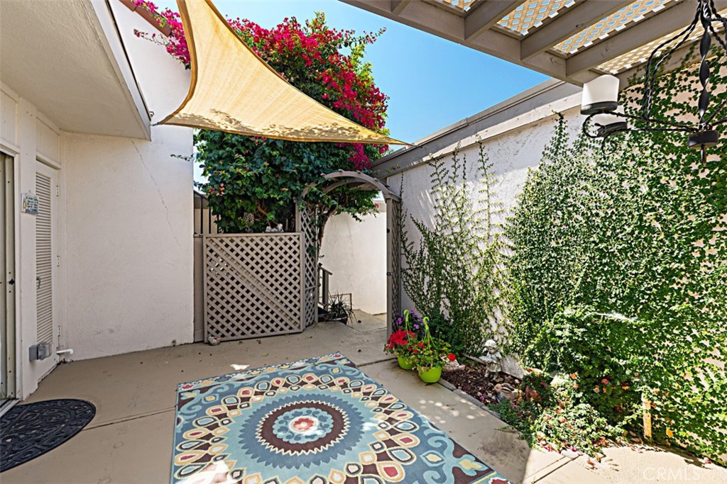 712 Calle Divino Property Photo 41