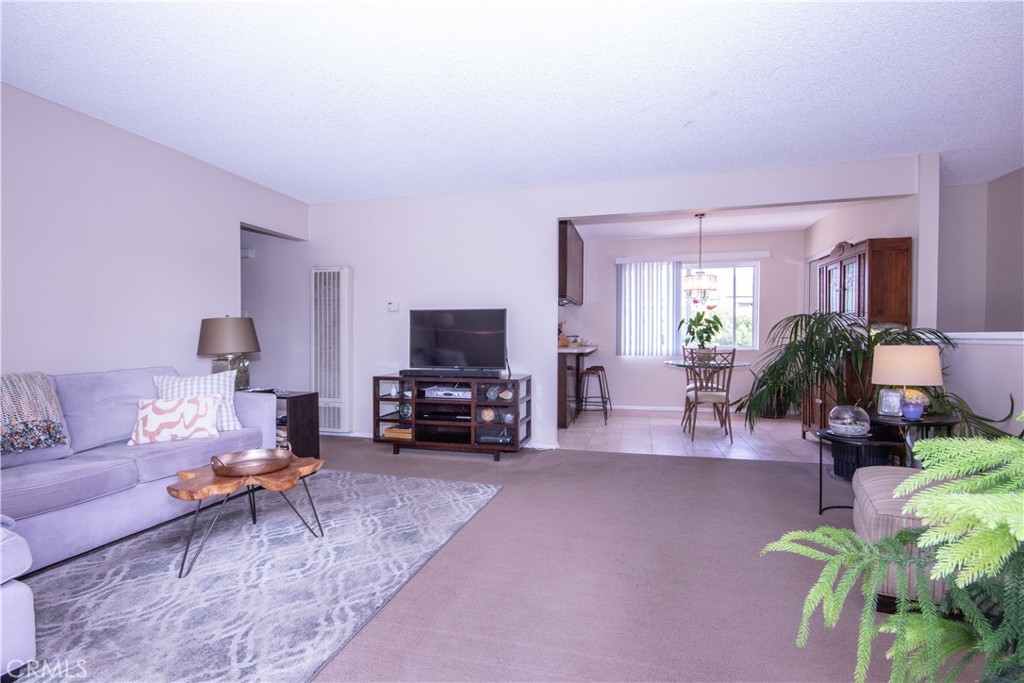 302 Portland Circle Property Photo 44