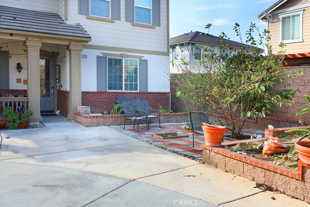 13249 Firestone Drive Property Photo 9