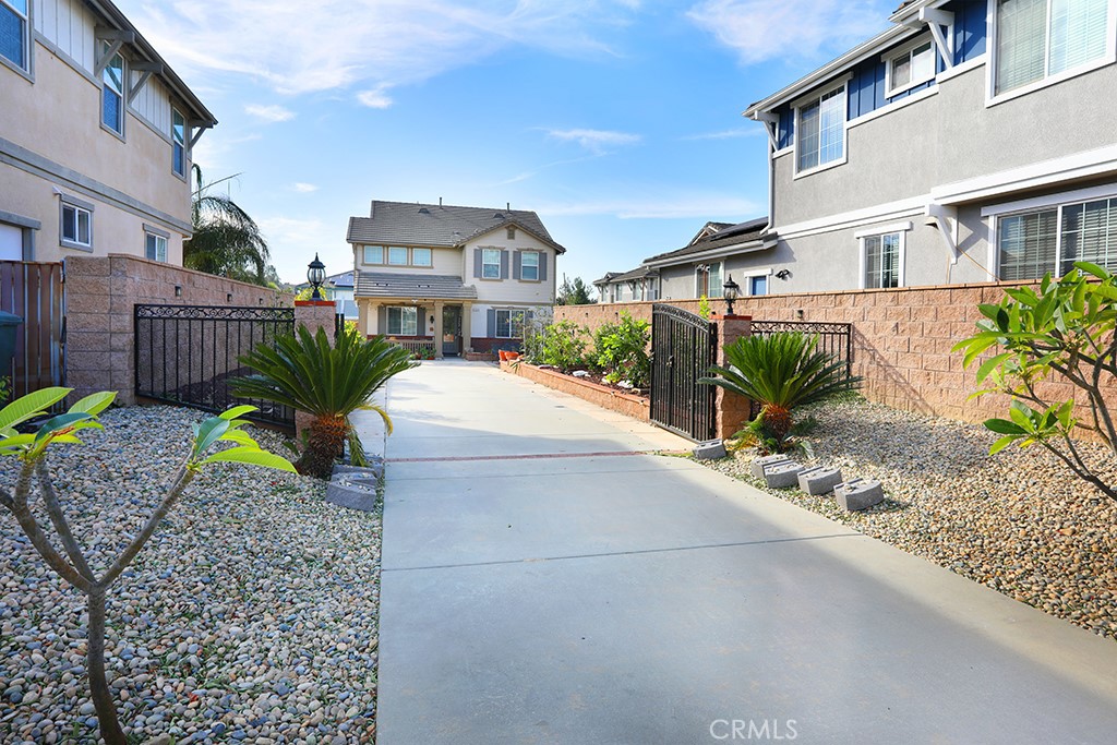 13249 Firestone Drive Property Photo 12