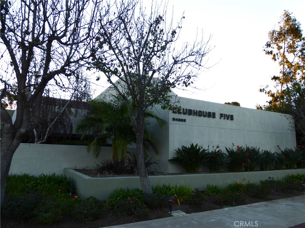 3235 San Amadeo A Property Photo 13