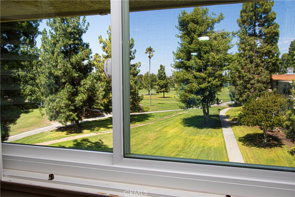 2391 Via Mariposa W 3a Property Photo 18