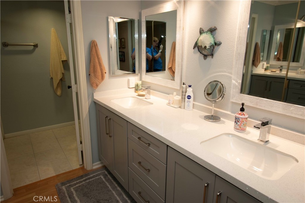 2391 Via Mariposa W 3a Property Photo 21