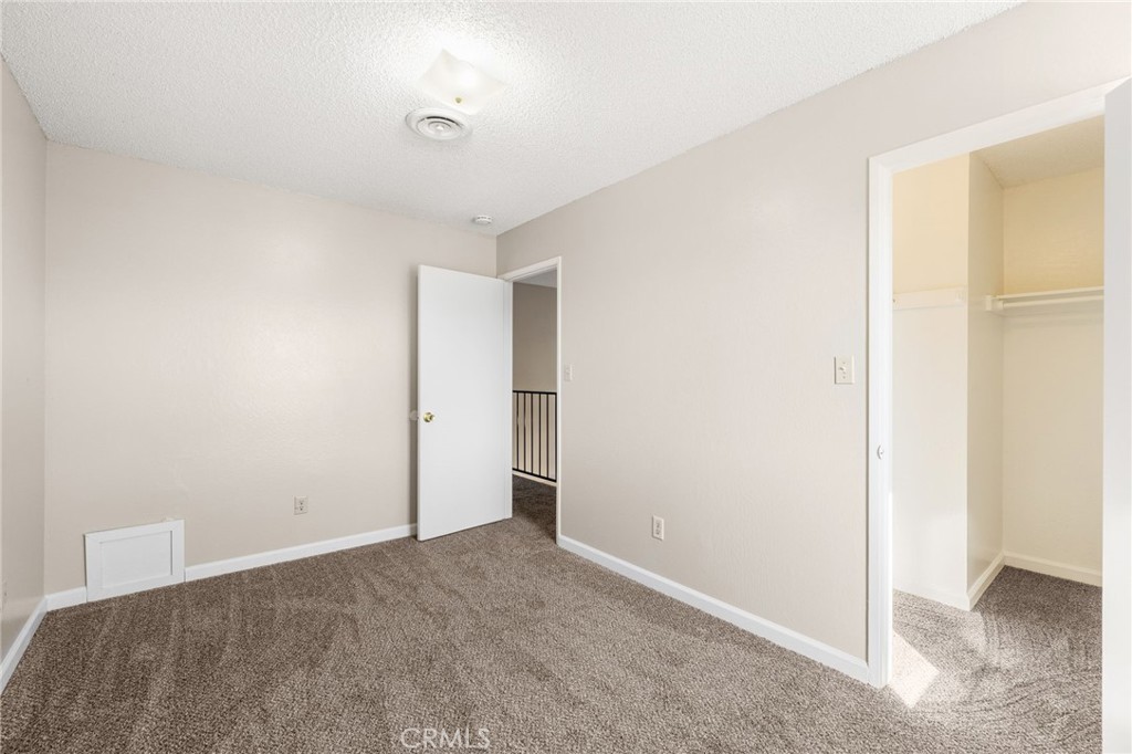 2549 7th Street Property Photo 11