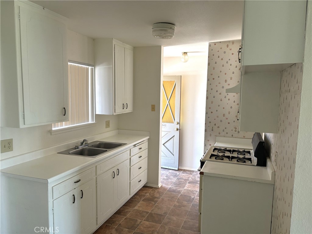 1451 Michigan Avenue Property Photo 4
