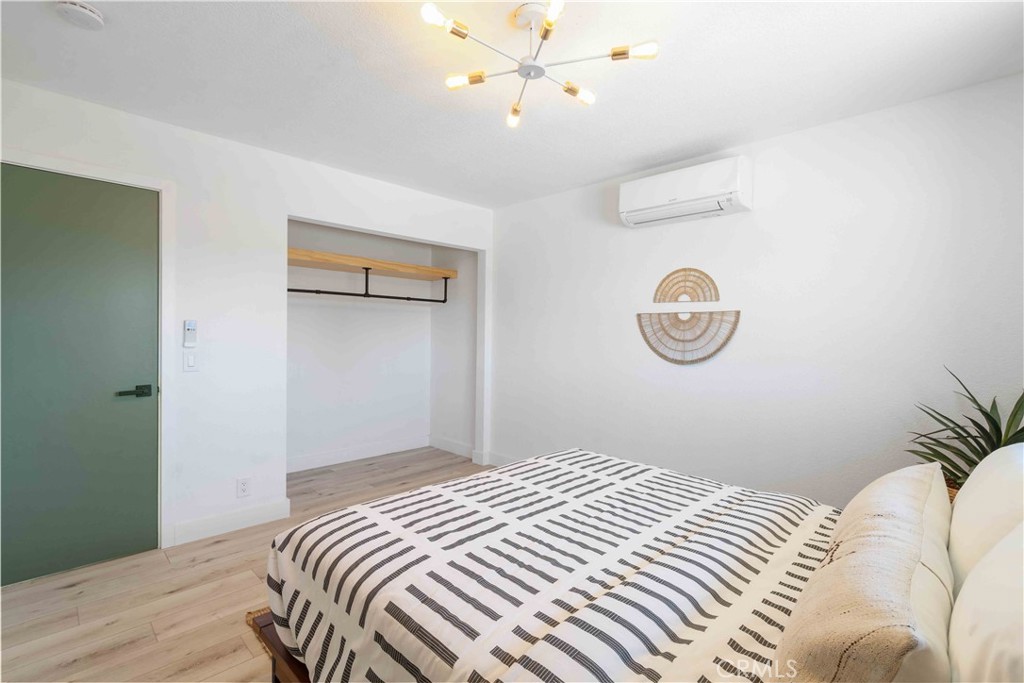 62044 Valley View Circle Property Photo 4