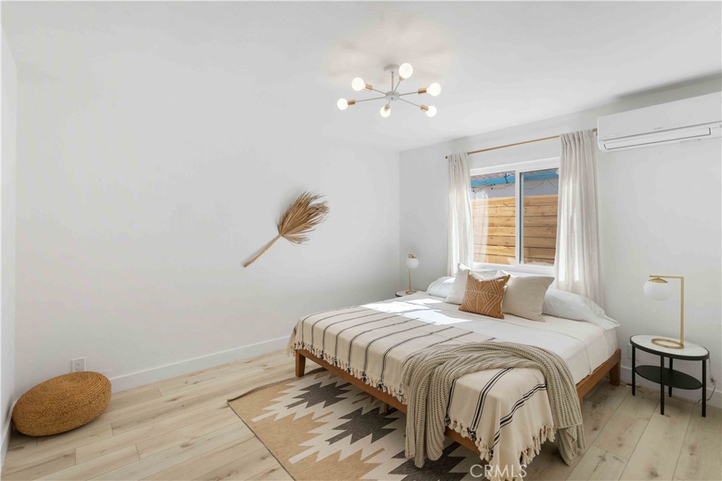 62044 Valley View Circle Property Photo 10