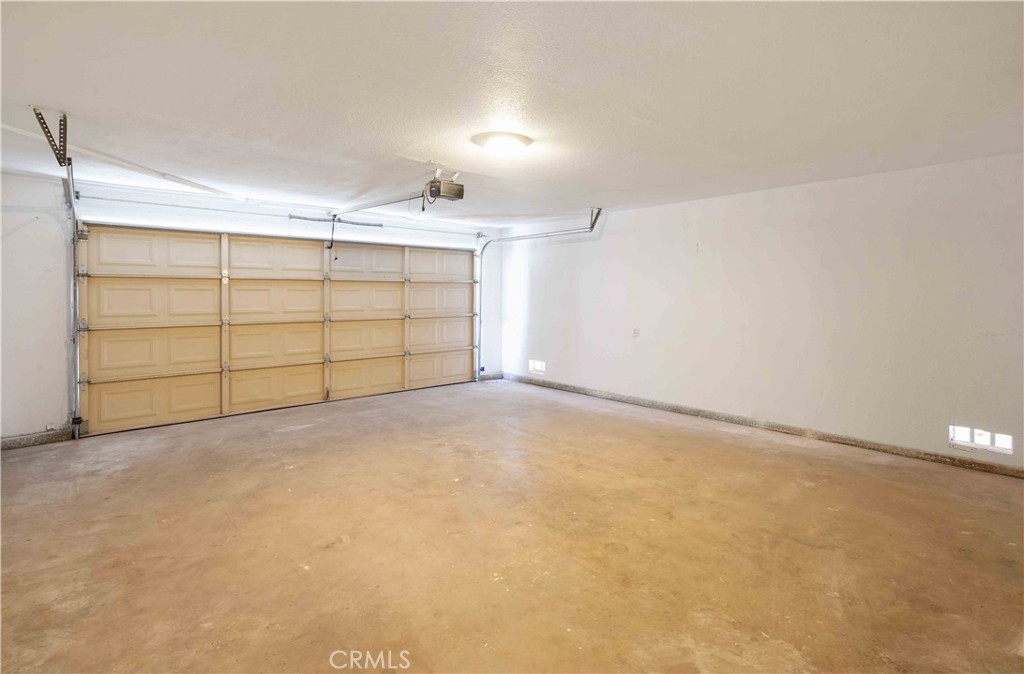 62044 Valley View Circle Property Photo 16