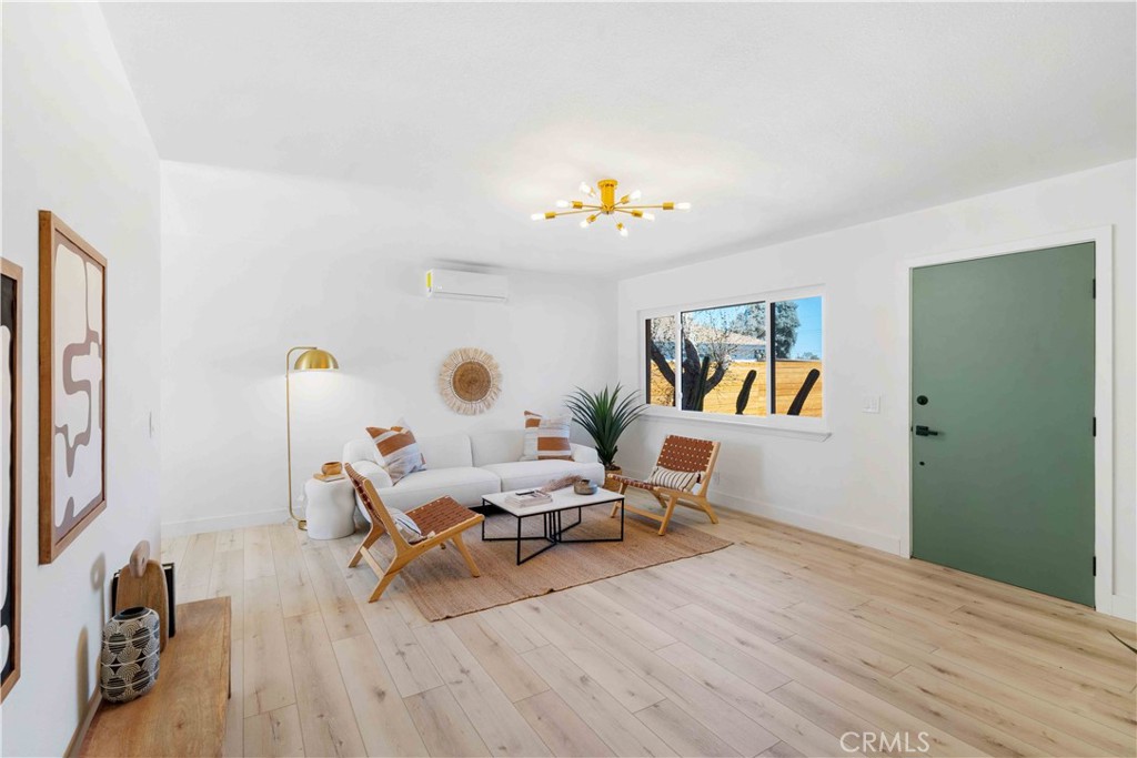 62044 Valley View Circle Property Photo 19