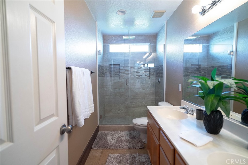 48482 Red Mountain Place Property Photo 20