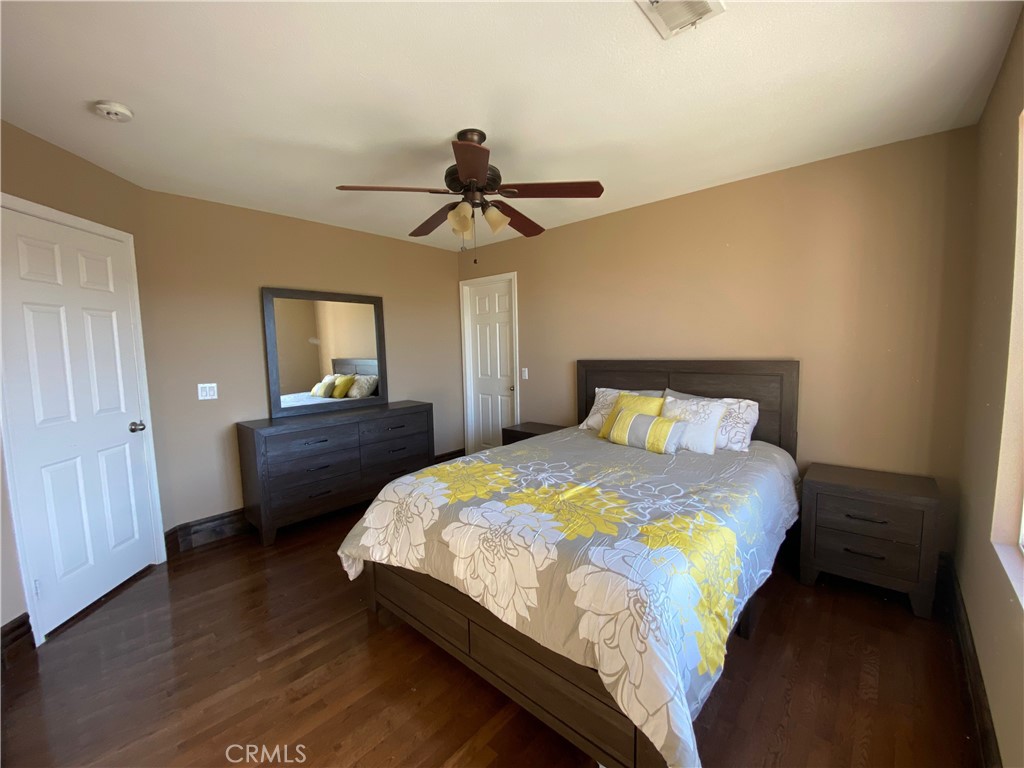 48482 Red Mountain Place Property Photo 28