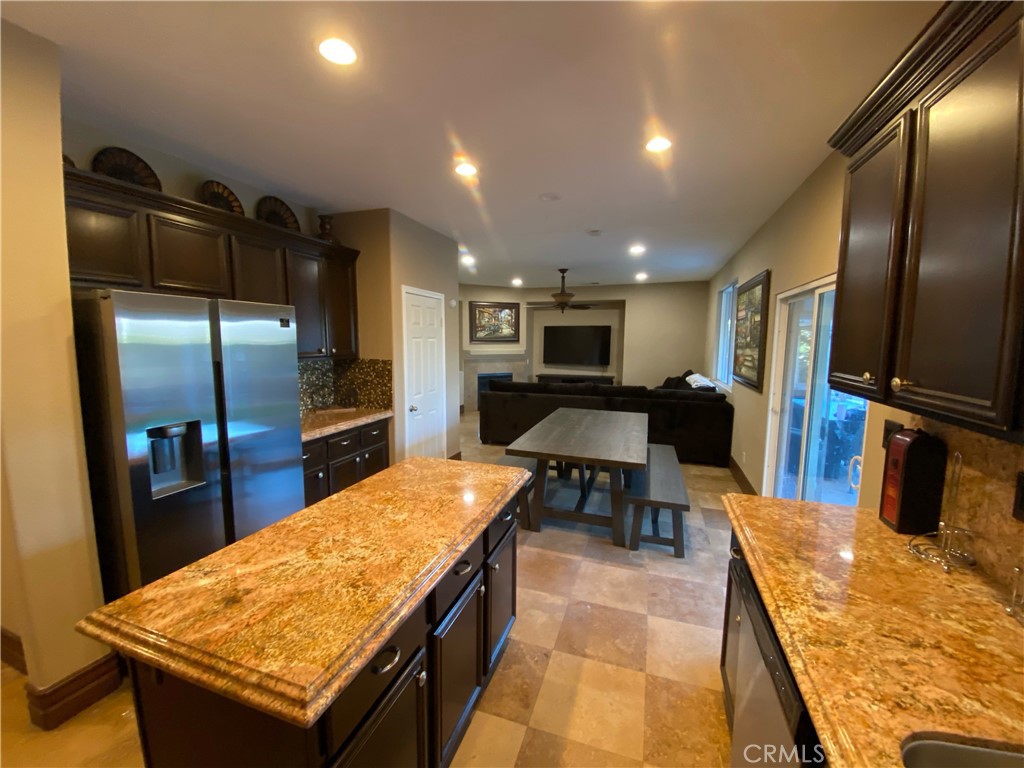 48482 Red Mountain Place Property Photo 44
