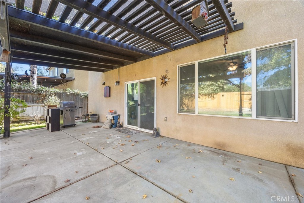 5500 Woodard Ridge Drive Property Photo 24