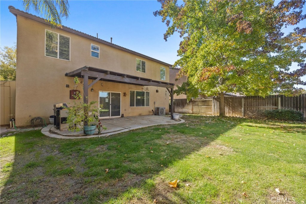 5500 Woodard Ridge Drive Property Photo 27