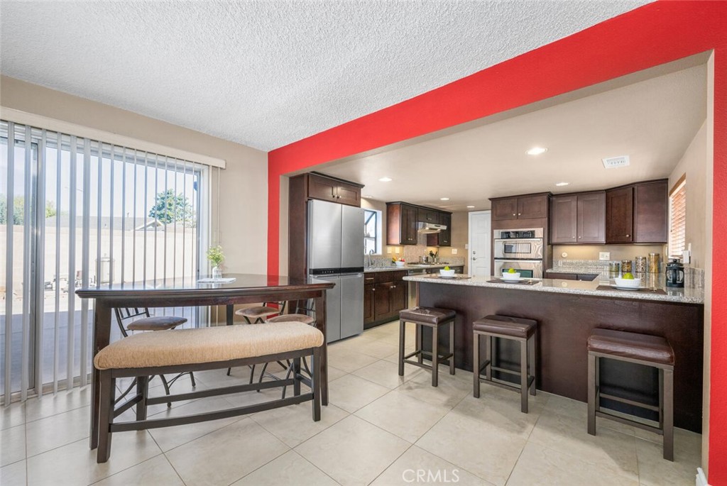 1907 W Orange Property Photo 8