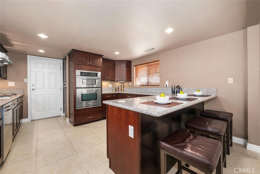 1907 W Orange Property Photo 10