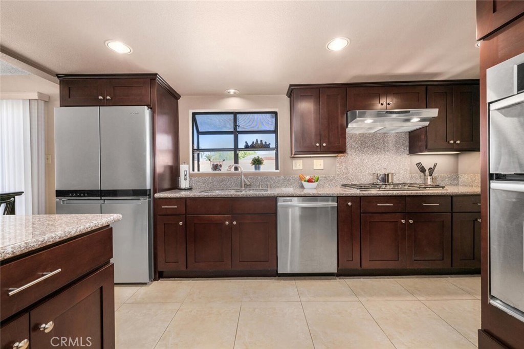 1907 W Orange Property Photo 11