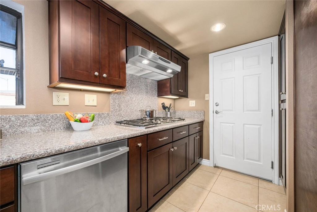 1907 W Orange Property Photo 13