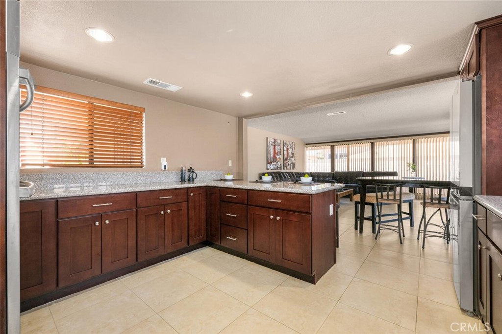 1907 W Orange Property Photo 14