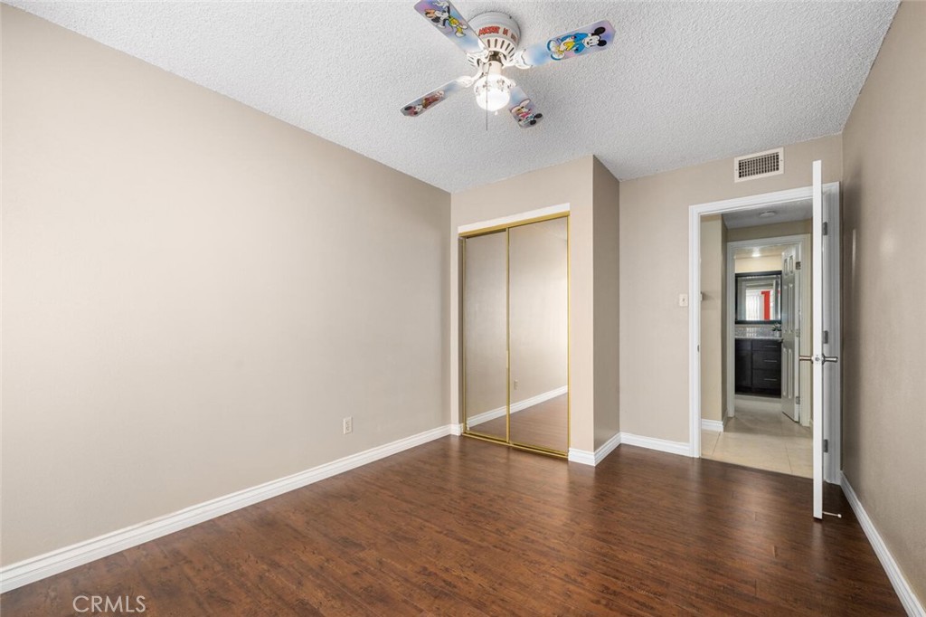 1907 W Orange Property Photo 18