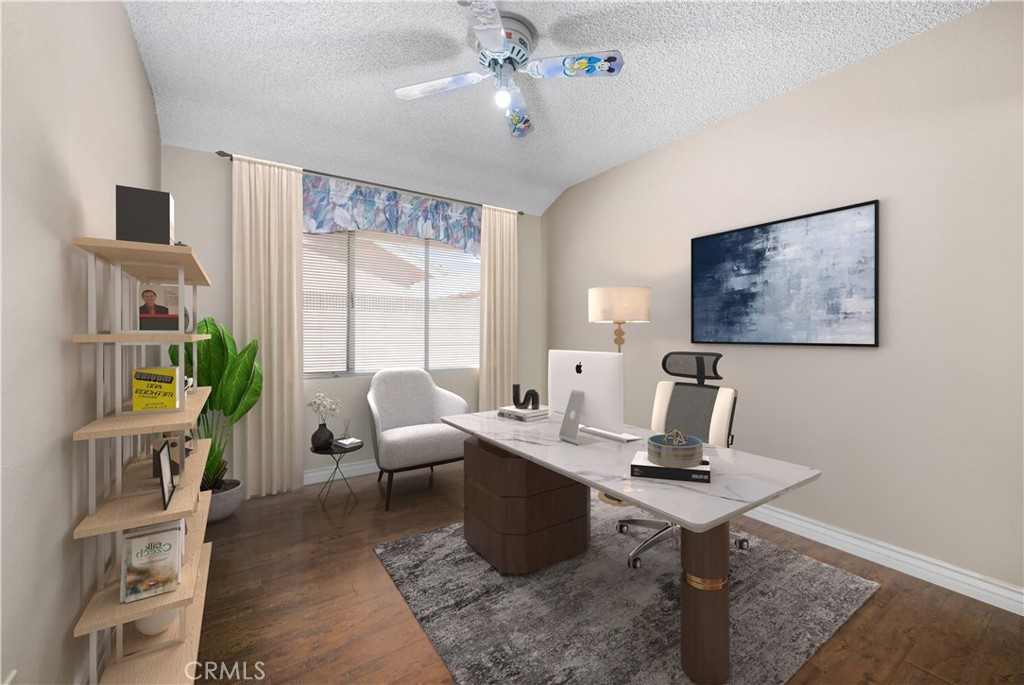 1907 W Orange Property Photo 19