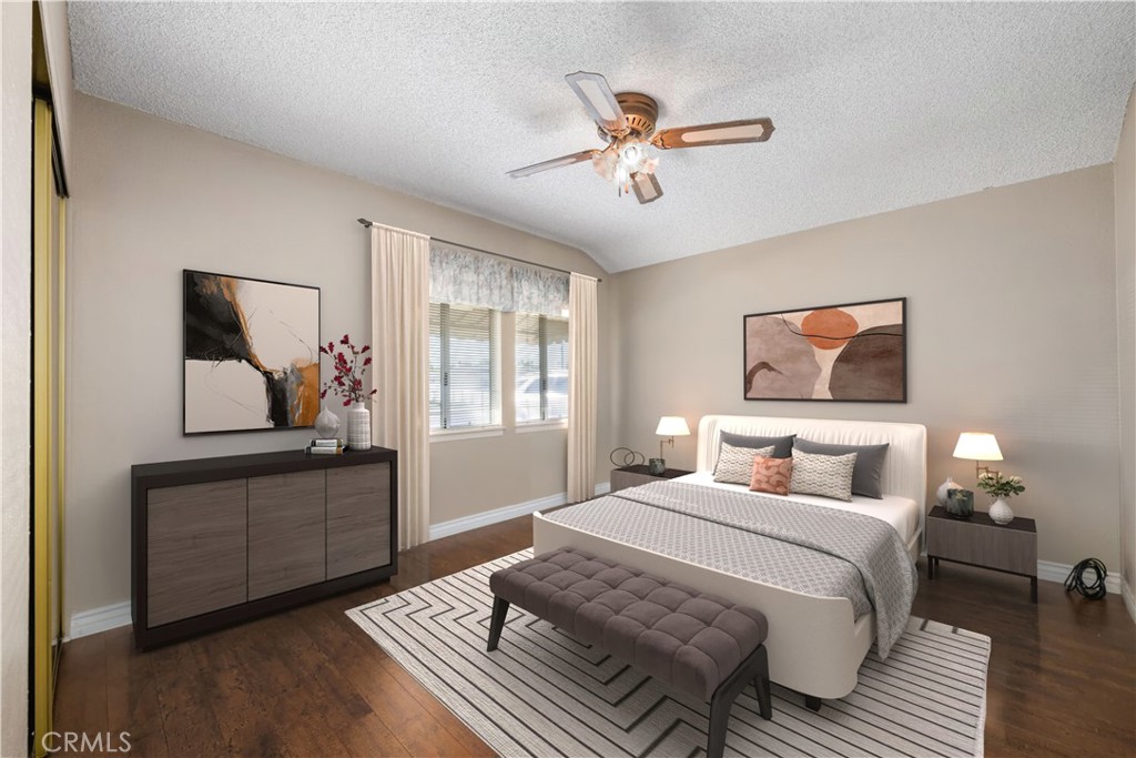 1907 W Orange Property Photo 25