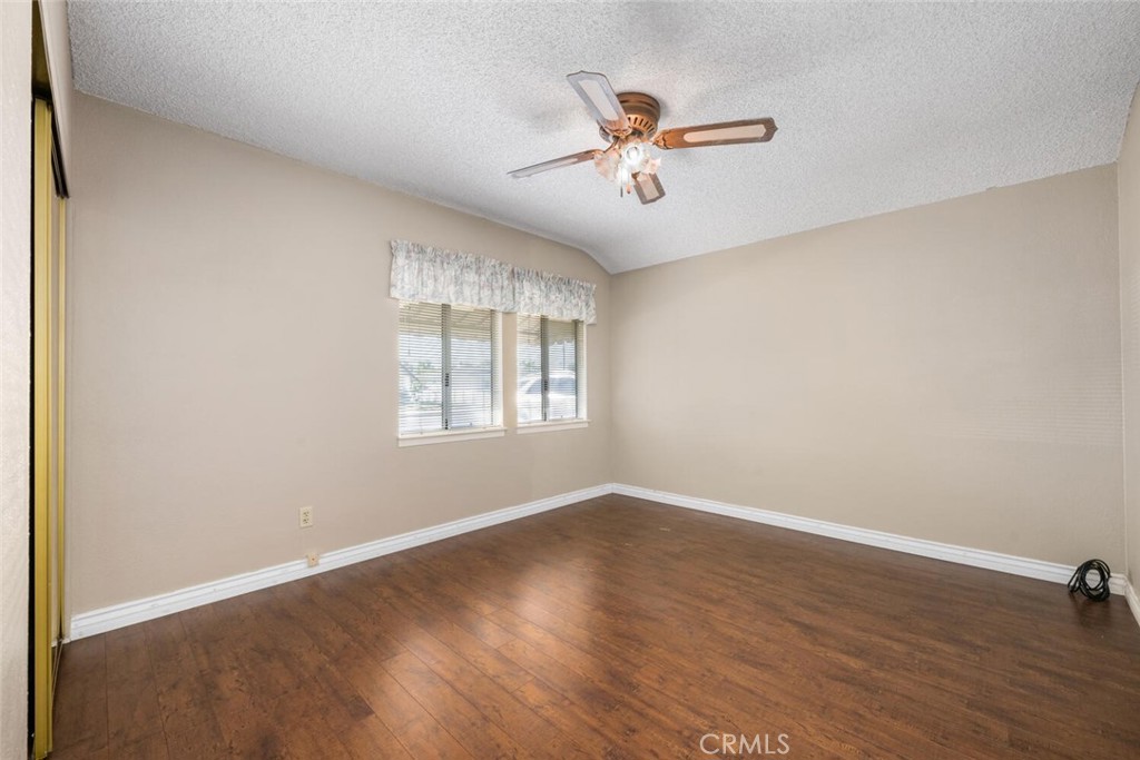 1907 W Orange Property Photo 26