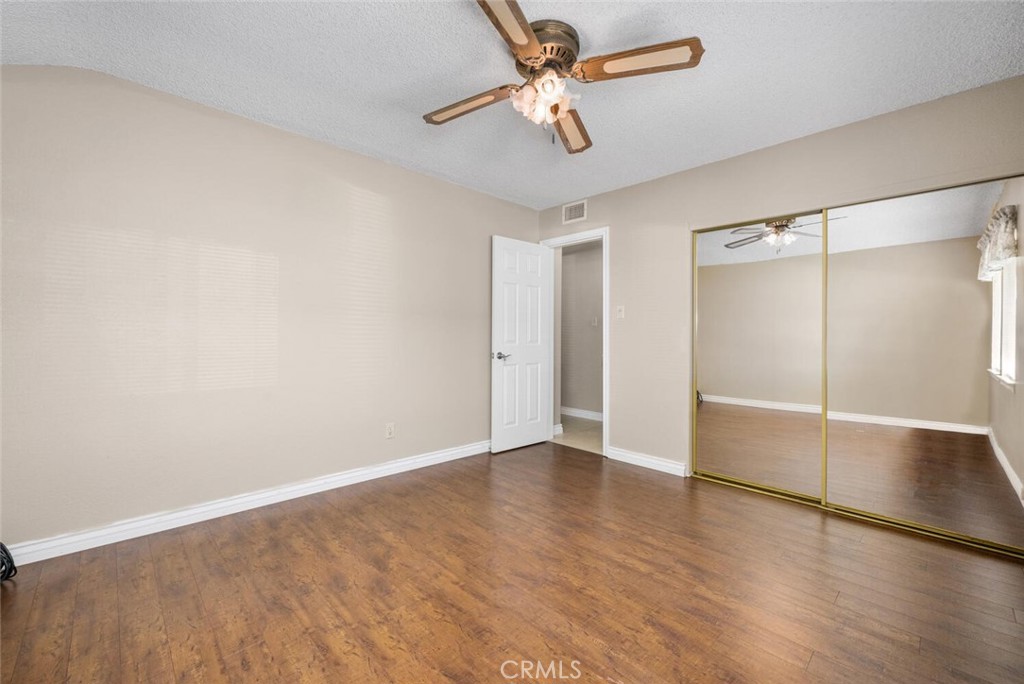 1907 W Orange Property Photo 28