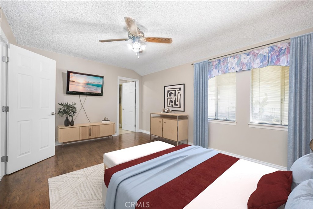 1907 W Orange Property Photo 29