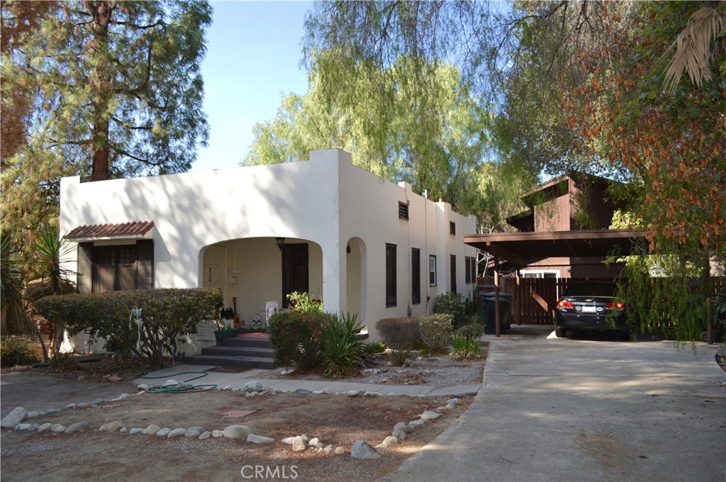 1113 Yale Avenue Property Photo