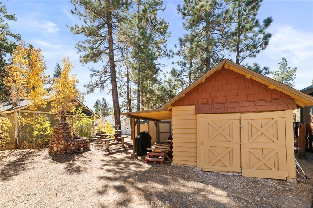 39791 Forest Road Property Photo 4