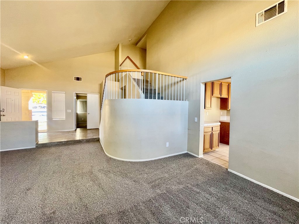 1663 E Avenue J 5 Property Photo 7
