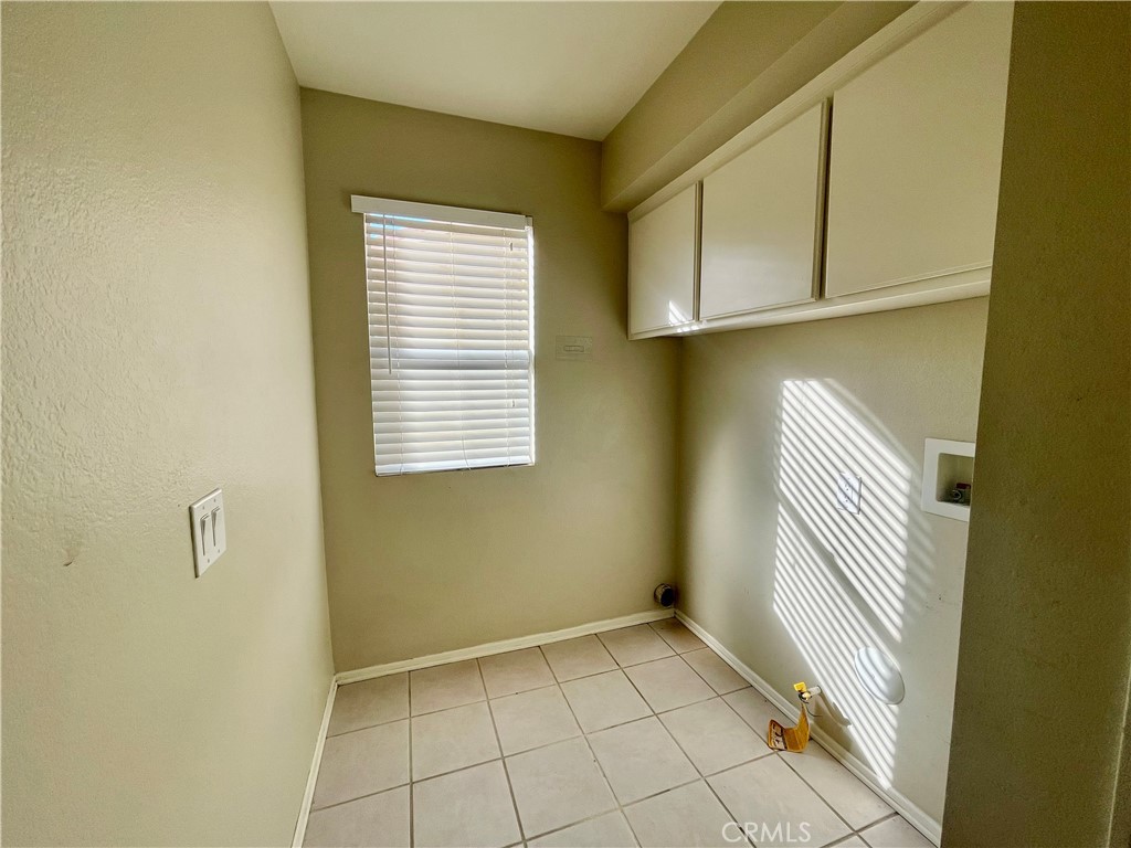 1663 E Avenue J 5 Property Photo 10