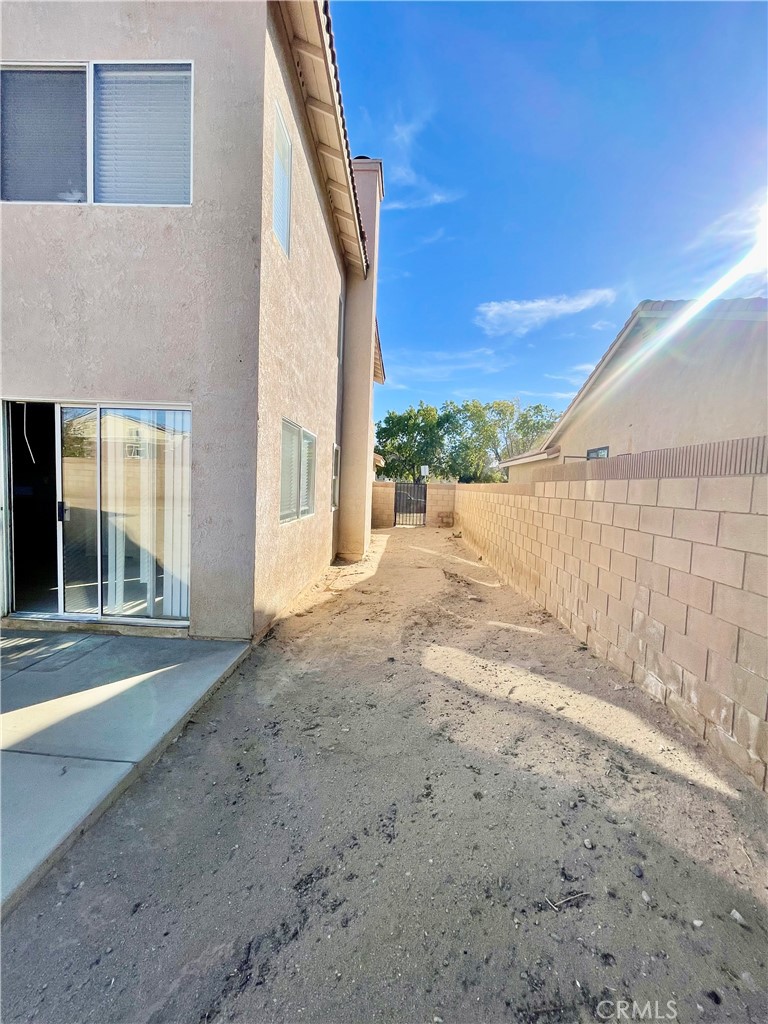 1663 E Avenue J 5 Property Photo 25