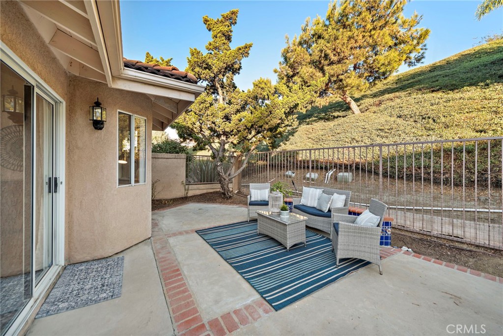 27528 Paseo Verano Property Photo 25