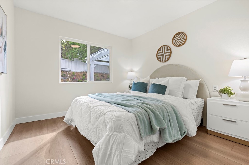 28 Birdsong Property Photo 23