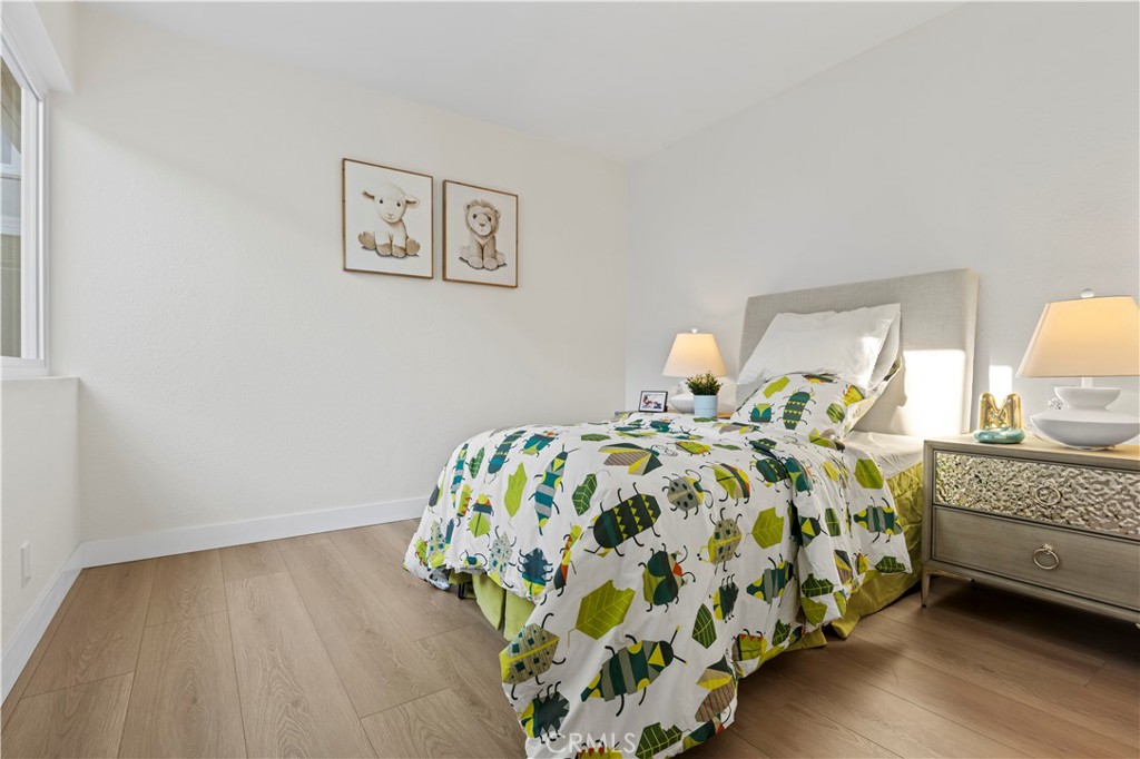 28 Birdsong Property Photo 25