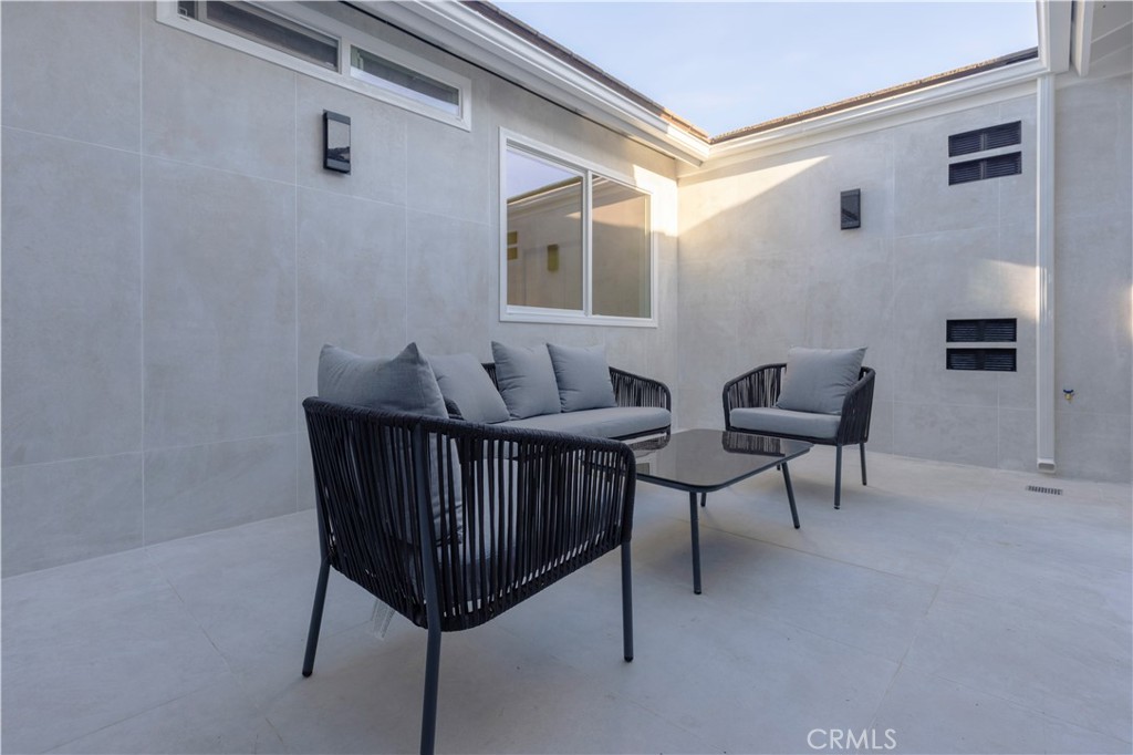 28 Birdsong Property Photo 28