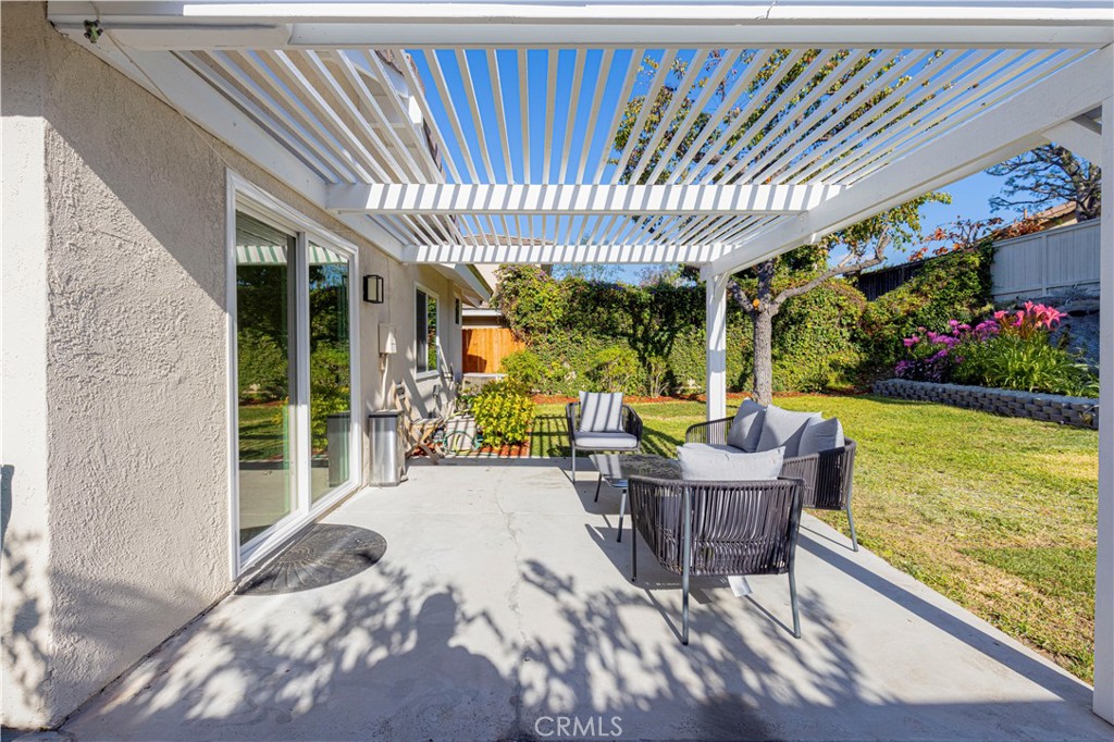 28 Birdsong Property Photo 32