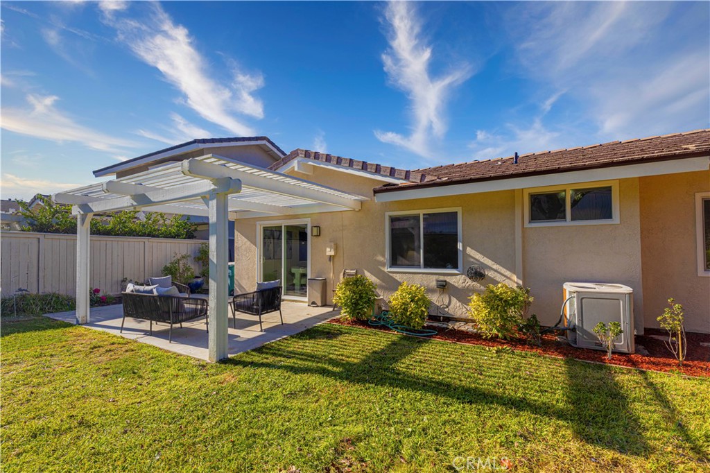 28 Birdsong Property Photo 33