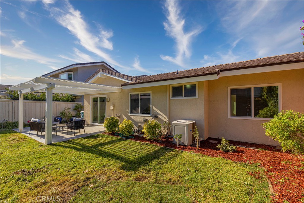 28 Birdsong Property Photo 34