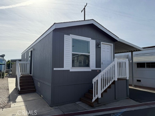 11101 Imperial Highway 48 Property Photo 3